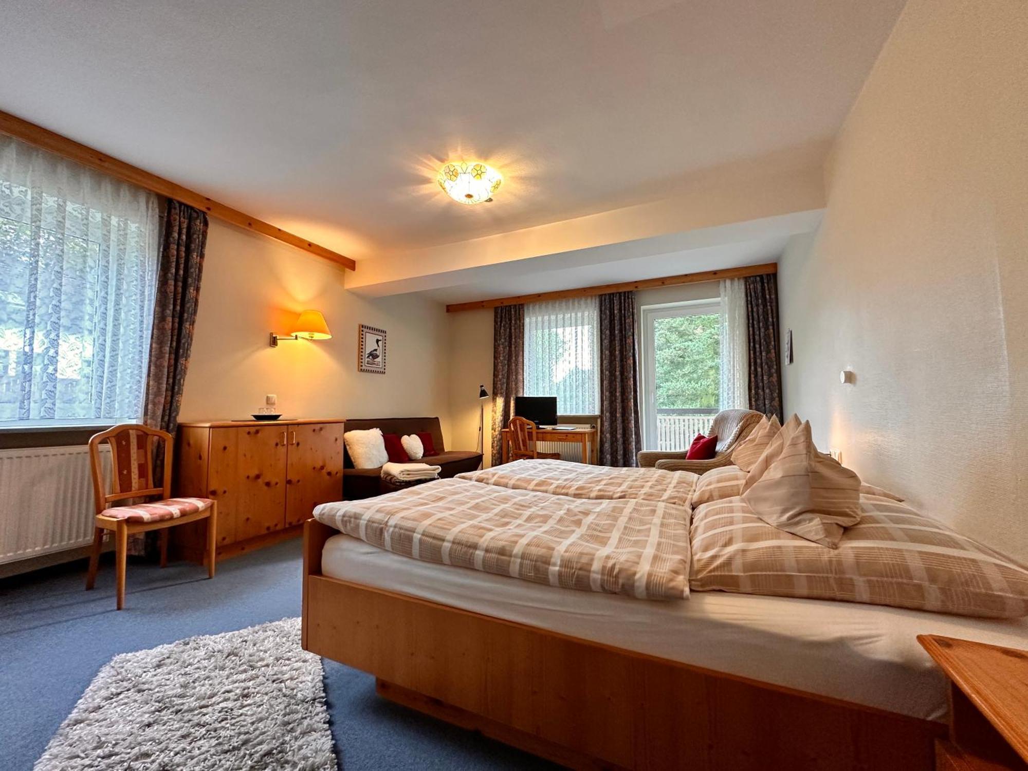 Pension Zum Loewen, Parkplatz, Fruehstueck, Wlan, Zentral Бад-Штебен Экстерьер фото